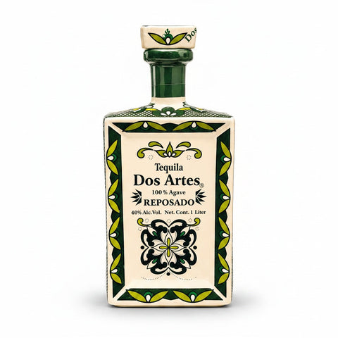 Dos Artes Reposado Tequila 1 Liter hand-painted ceramic bottle on the white background